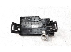 CAJA RELES / FUSIBLES 2Q0937548D 