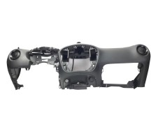 SALPICADERO 682001KP2A 