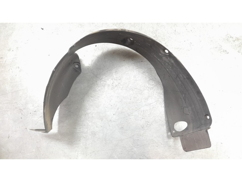 Recambio de paso rueda trasero derecho para kia rio (yb) 1.2 cat referencia OEM IAM 86822H8000  
