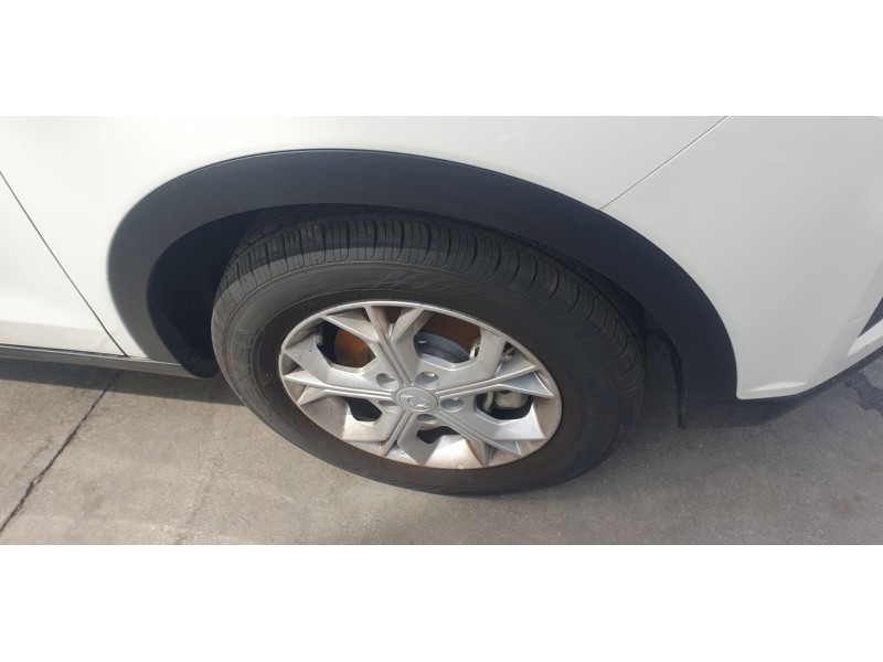 Recambio de amortiguador delantero derecho para ssangyong tivoli urban 4x2 referencia OEM IAM 2426905  