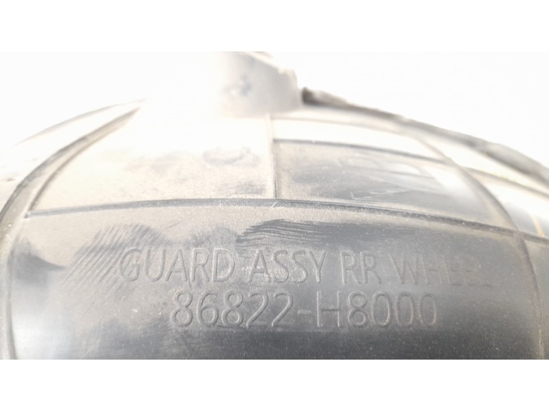 Recambio de paso rueda trasero derecho para kia rio (yb) 1.2 cat referencia OEM IAM 86822H8000  
