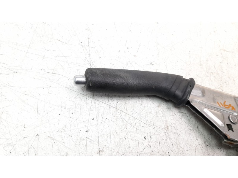 Recambio de palanca freno para toyota auris active referencia OEM IAM 4620102200C1  