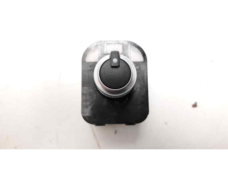 Recambio de mando retrovisor para audi a3 sportback (8va) attraction referencia OEM IAM 8V0959565C  