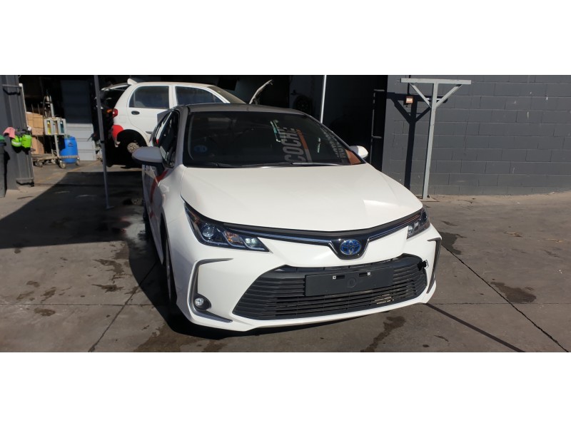 toyota corolla (e21) del año 2022