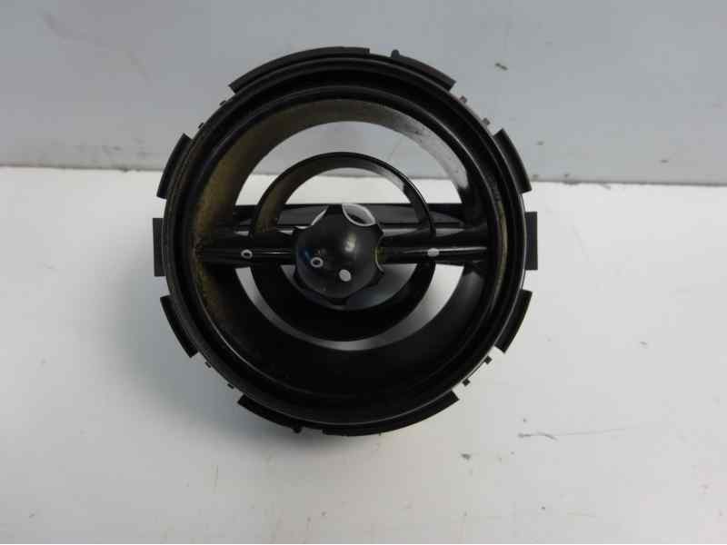 Recambio de rejilla aireadora para mini mini (r50,r53) referencia OEM IAM 57633410  