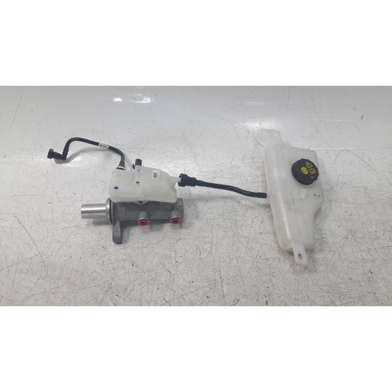 Recambio de bomba freno para ford transit custom kasten (ttu) 300 l1 trend fwd referencia OEM IAM 2666454  