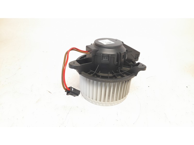 Recambio de ventilador calefaccion para volvo xc 40 2.0 diesel cat referencia OEM IAM 31497510  