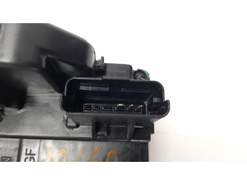 Recambio de cerradura puerta trasera derecha para nissan juke (f15) acenta referencia OEM IAM 82500BA60B  