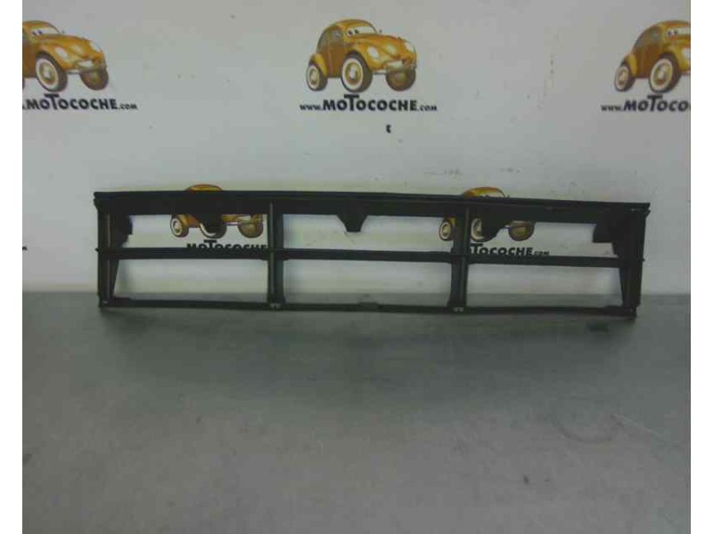 Recambio de rejilla paragolpes central para bmw serie 5 berlina (e39) referencia OEM IAM 51118235671 107060715 BM0442100