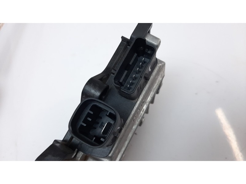 Recambio de centralita start / stop para peugeot 2008 (--.2013) 1.2 12v e-thp referencia OEM IAM 9819596180  