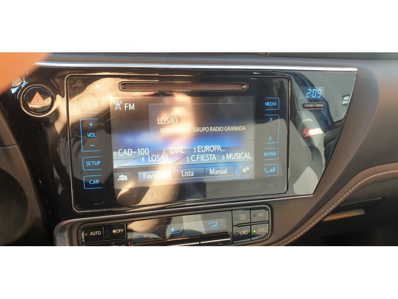 Recambio de sistema audio / radio cd para toyota auris active referencia OEM IAM 8614002360  