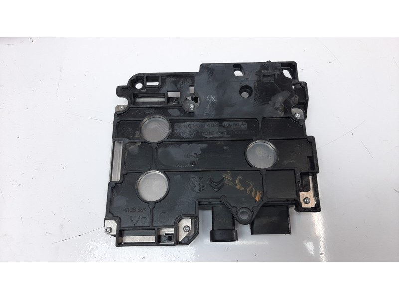 Recambio de centralita start / stop para peugeot 2008 (--.2013) 1.2 12v e-thp referencia OEM IAM 9819596180  