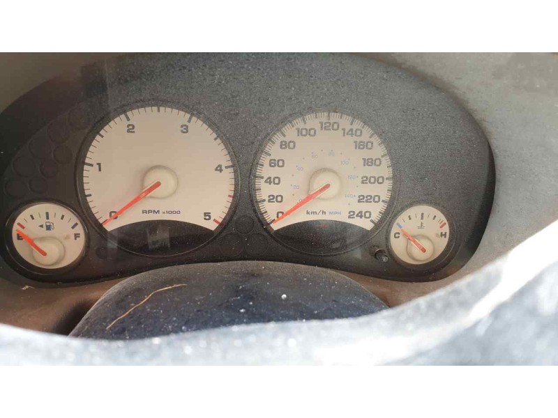 chrysler jeep cherokee (kj) del año 2002