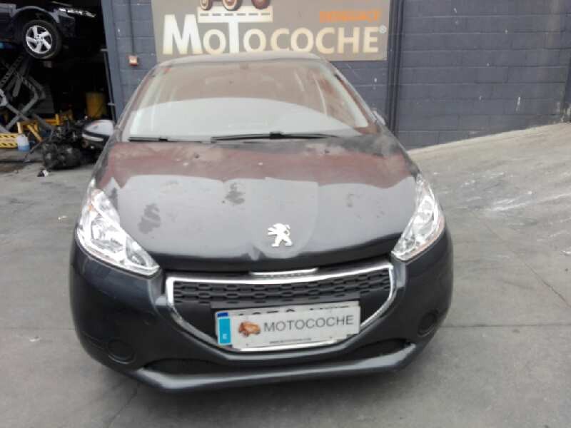 peugeot 208 del año 2014