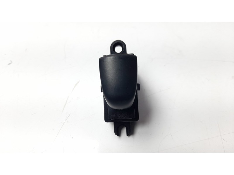 Recambio de mando elevalunas trasero derecho para nissan juke (f15) acenta referencia OEM IAM 254111KL5A IAF570017 