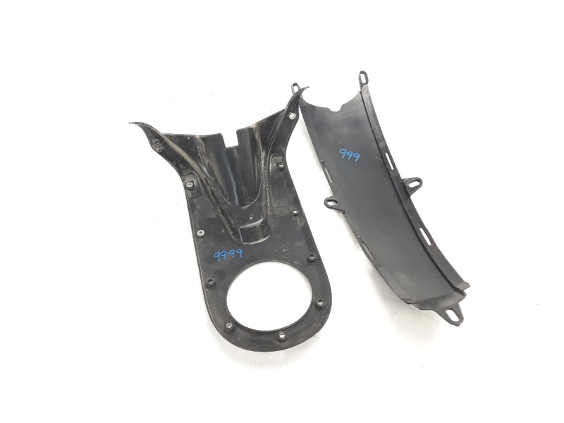 Recambio de moldura para ducati monster 696 m 696 referencia OEM IAM 48012591DA  
