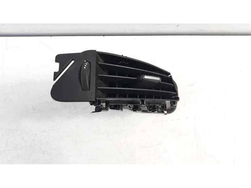 Recambio de rejilla aireadora para opel astra j lim. enjoy referencia OEM IAM 13300560 13261538 13271841