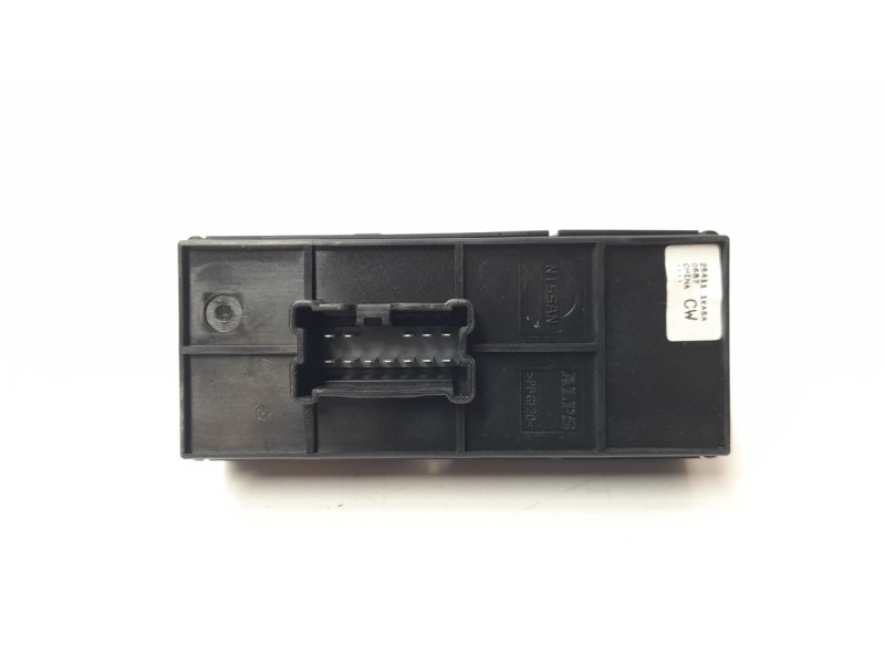 Recambio de mando elevalunas delantero derecho para nissan juke (f15) acenta referencia OEM IAM 254111KA5A IAF470017HQ EWSNS020