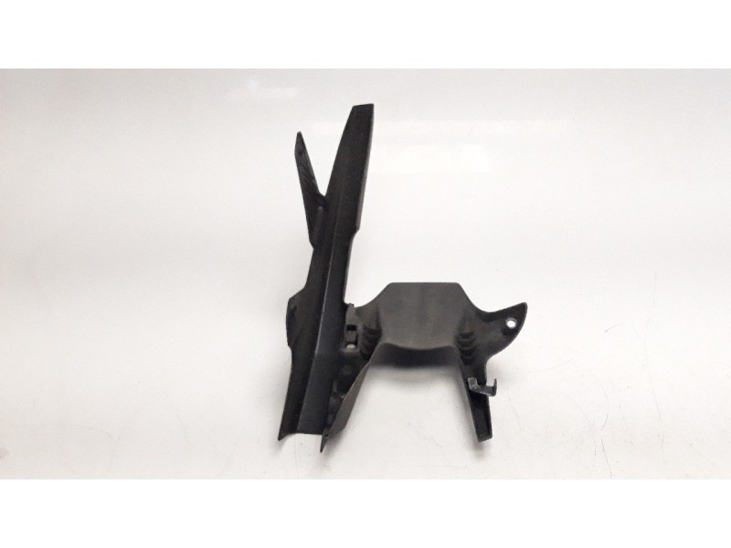 Recambio de guardabarros trasero para honda cb 650r referencia OEM IAM 80103MKND50  