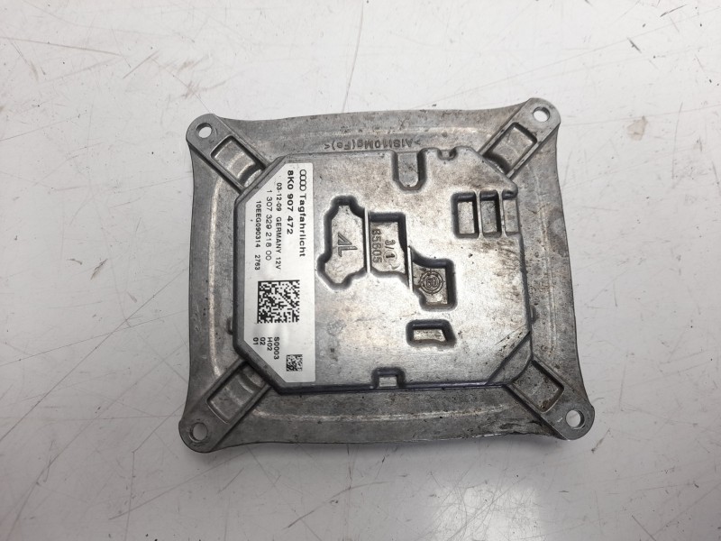 Recambio de centralita faros xenon para audi a4 ber. (b8) 2.0 16v tdi referencia OEM IAM 8K0907472 130732921800 