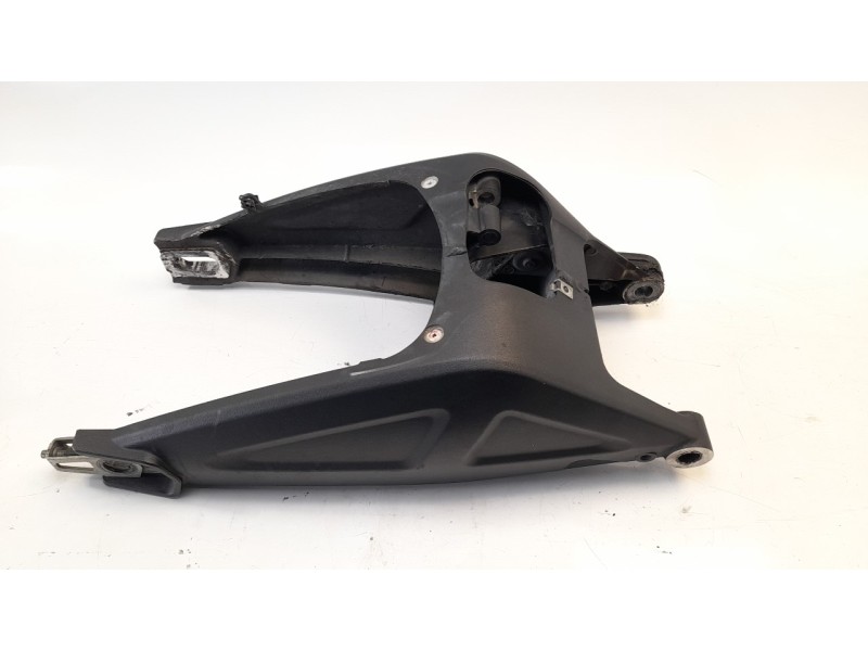 Recambio de puente trasero para ducati monster 696 m 696 referencia OEM IAM 37011153A 37030831A 37030821A