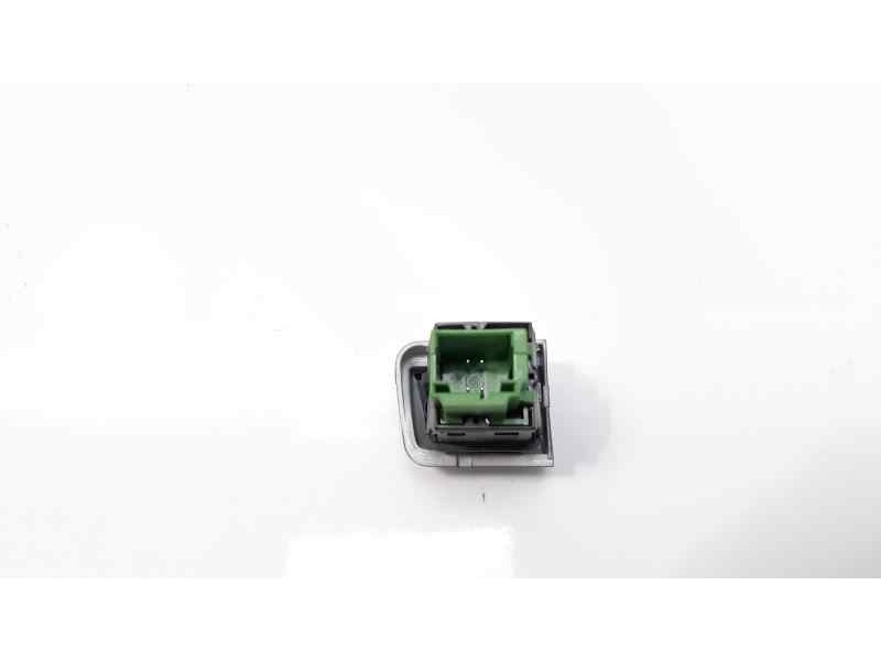 Recambio de interruptor para peugeot 208 1.2 12v vti referencia OEM IAM 96750883ZD  