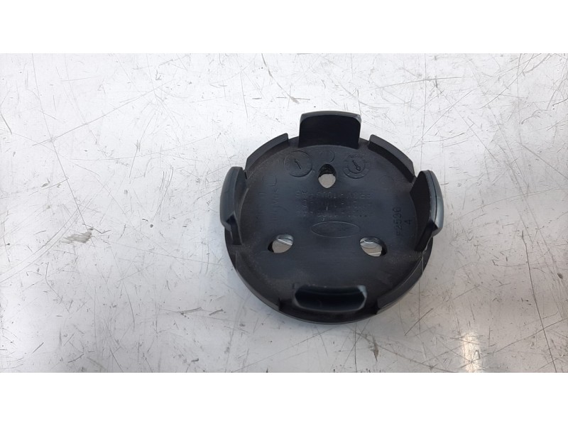 Recambio de tapacubos para ford c-max (ceu) 1.5 tdci cat referencia OEM IAM 6M211003AA  