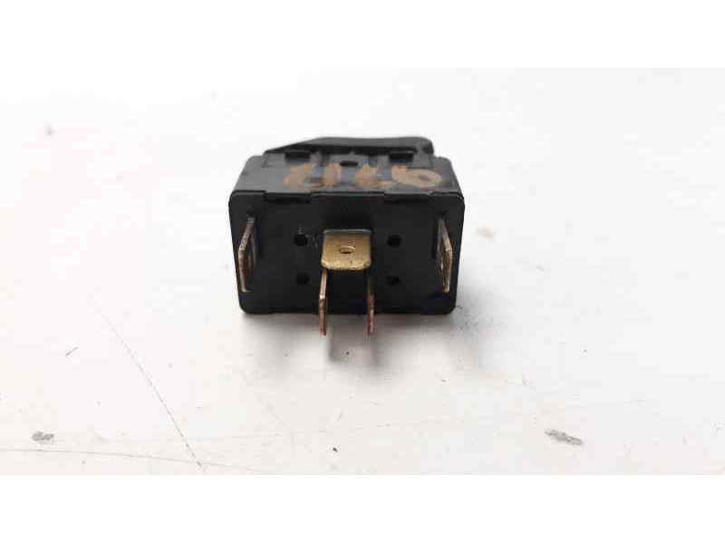 Recambio de mando elevalunas delantero derecho para audi a4 berlina (b5) 2.5 tdi referencia OEM IAM 4D0959855  