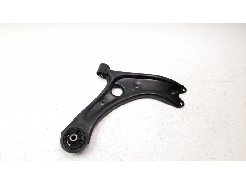 Recambio de brazo suspension inferior delantero derecho para hyundai tucson 1.7 crdi cat referencia OEM IAM 54501D7000  ZWDKA319