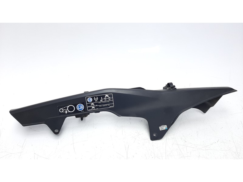 Recambio de moldura para honda vfr800x crossrunner crossrunner (vfr800x) referencia OEM IAM 40510MGY640  