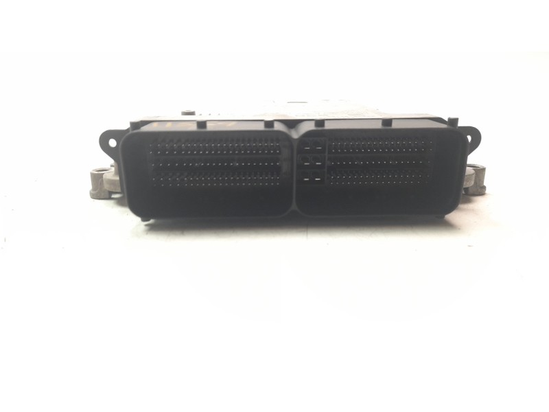 Recambio de centralita motor uce para hyundai tucson 1.7 crdi cat referencia OEM IAM 391502A320  
