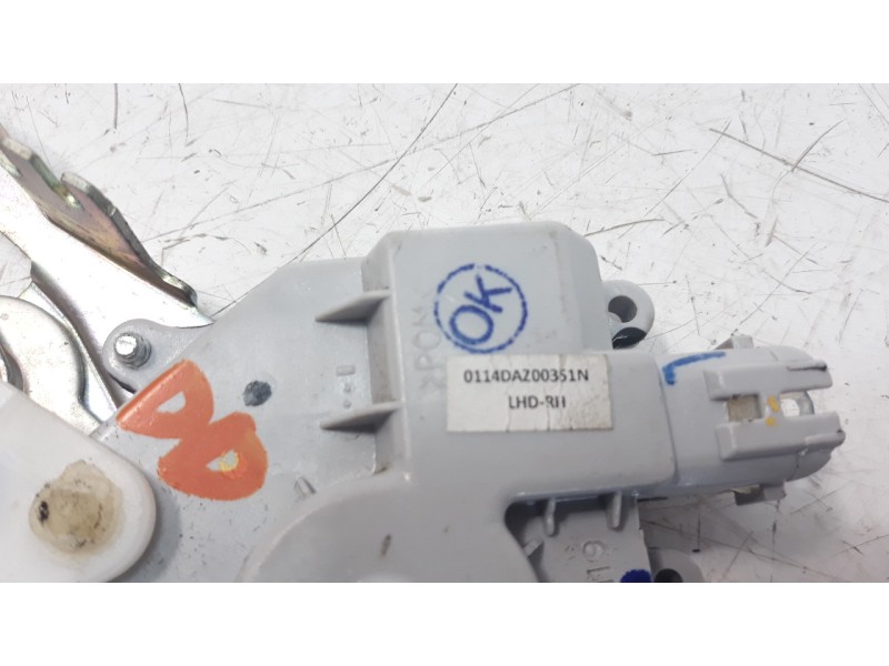 Recambio de cerradura puerta delantera derecha para mahindra kuv 100 2wd nxt referencia OEM IAM 0114DAZ00351N  
