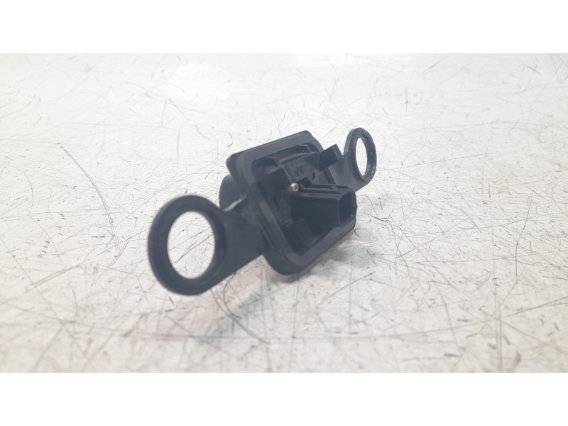 Recambio de camara vision trasera para toyota corolla (e21) hybrid style referencia OEM IAM 8679002240  