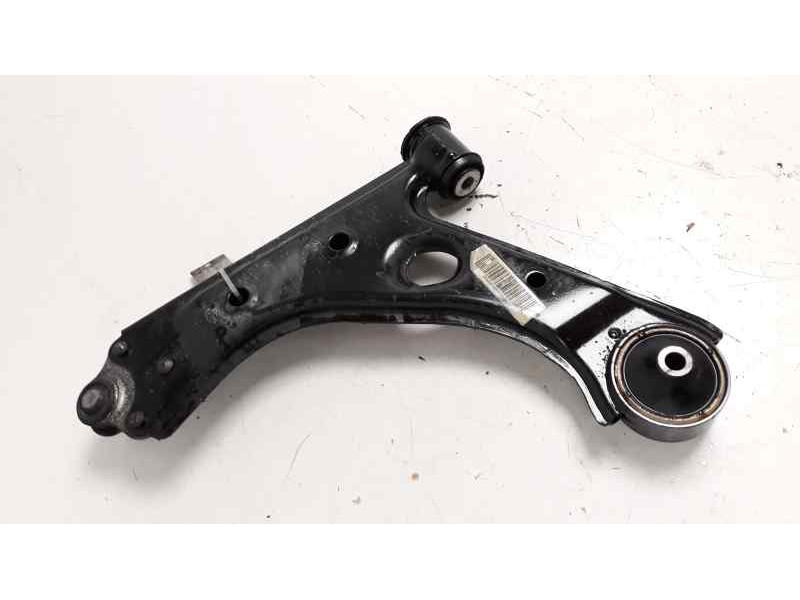 Recambio de brazo suspension inferior delantero derecho para opel corsa e selective referencia OEM IAM 13426553  