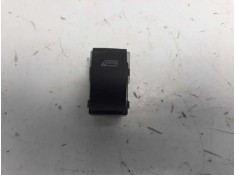 MANDO ELEVALUNAS DELANTERO DERECHO 4B0959855 