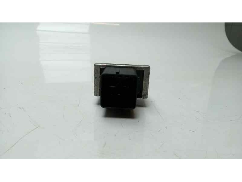 Recambio de caja precalentamiento para renault scenic iii grand selection referencia OEM IAM 8200859243  