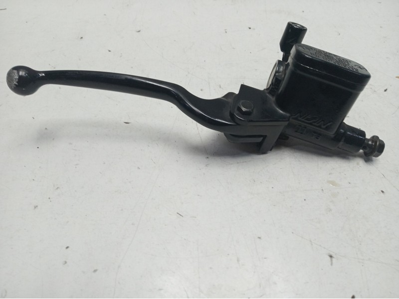 Recambio de bomba freno para yamaha nmax nmax 125 referencia OEM IAM 2DPF583T0000  