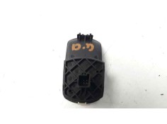 Recambio de mando elevalunas delantero derecho para opel corsa e selective referencia OEM IAM 13430018   2