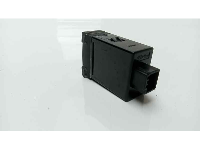 Recambio de interruptor para kia carens ( ) basic referencia OEM IAM 751U00080  