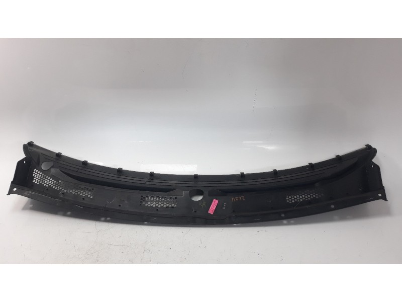 Recambio de torpedo para mahindra kuv 100 2wd nxt referencia OEM IAM 018BAZ00190N  