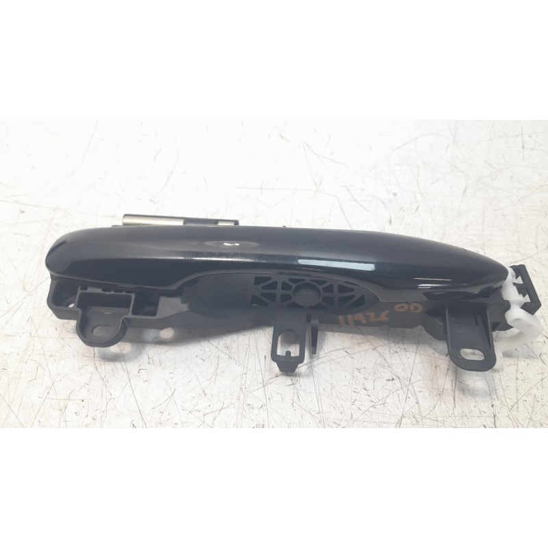 Recambio de maneta exterior delantera derecha para toyota corolla (e21) hybrid style referencia OEM IAM 6921002360C0  