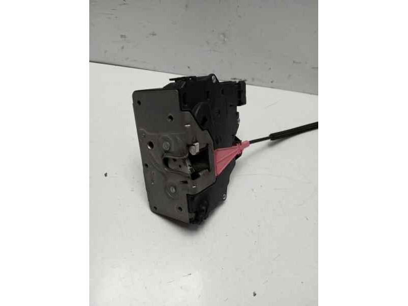 Recambio de cerradura puerta trasera izquierda para opel corsa e selective referencia OEM IAM 13431842 0325407955 A048317