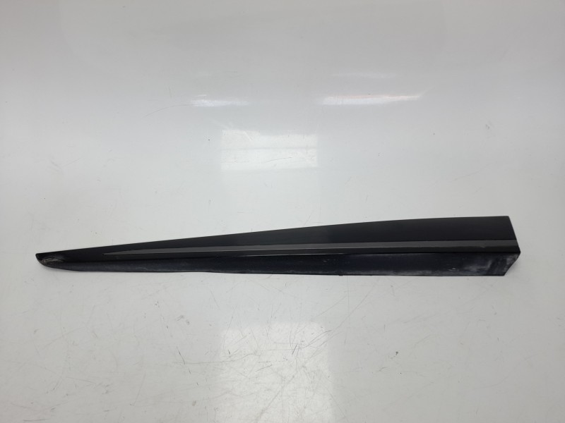 Recambio de moldura para renault clio iv 1.5 dci diesel fap energy referencia OEM IAM 400346LHD  