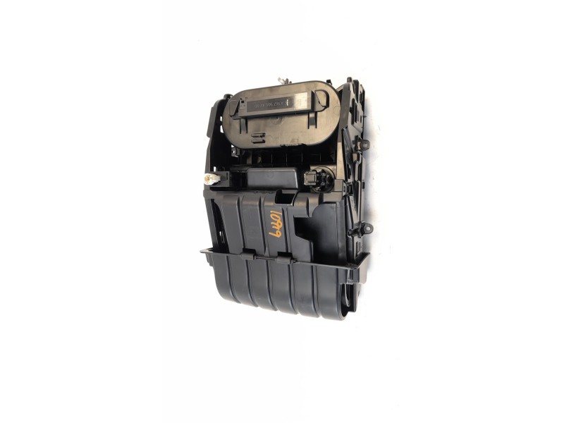 Recambio de guantera para mercedes-benz clase gla (bm 247) 1.3 cat referencia OEM IAM A17768057019051  