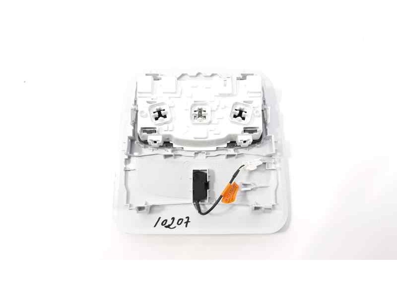 Recambio de luz interior para peugeot 208 1.2 12v vti referencia OEM IAM 96754056PR  