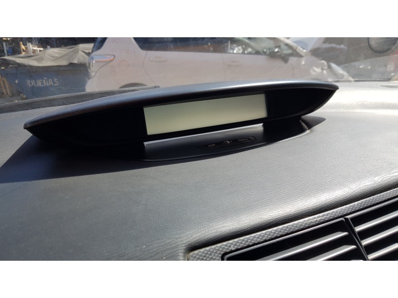 citroen c4 berlina del año 2006