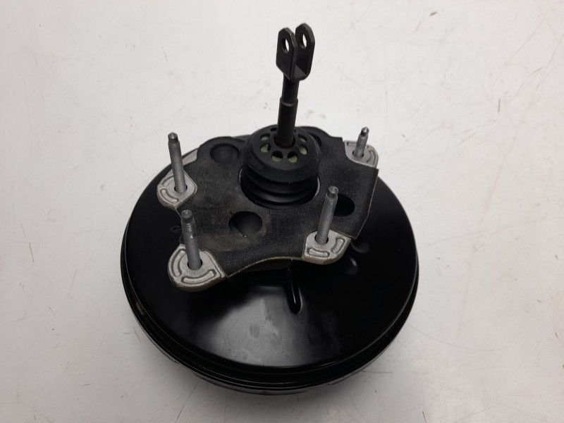 Recambio de servofreno para renault clio iv 1.5 dci diesel fap energy referencia OEM IAM 472103202R  