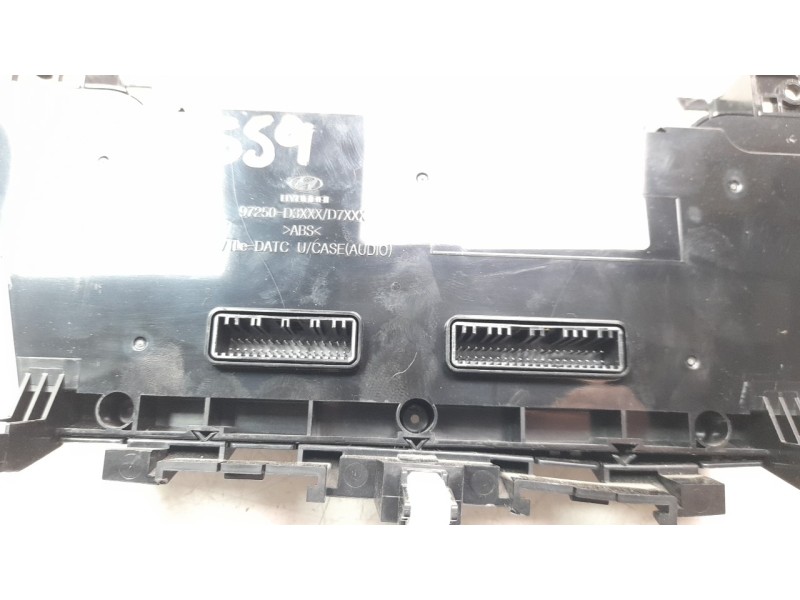 Recambio de mando climatizador para hyundai tucson 1.7 crdi cat referencia OEM IAM 97250D7210TRY  