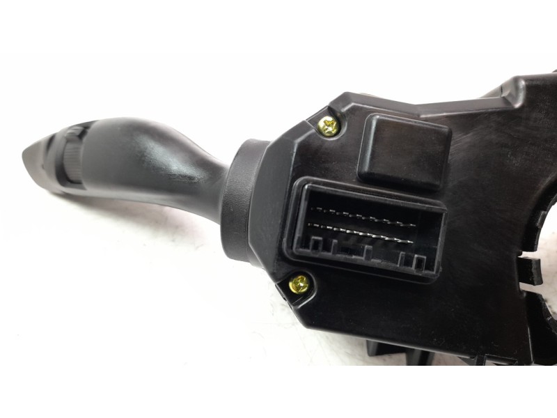 Recambio de mando multifuncion para hyundai tucson 1.7 crdi cat referencia OEM IAM 93403D3850  