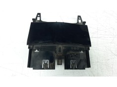 Recambio de cenicero para mercedes-benz clase c (w204) coupe c 220 cdi blueefficiency (204.302) referencia OEM IAM A2046800179   2
